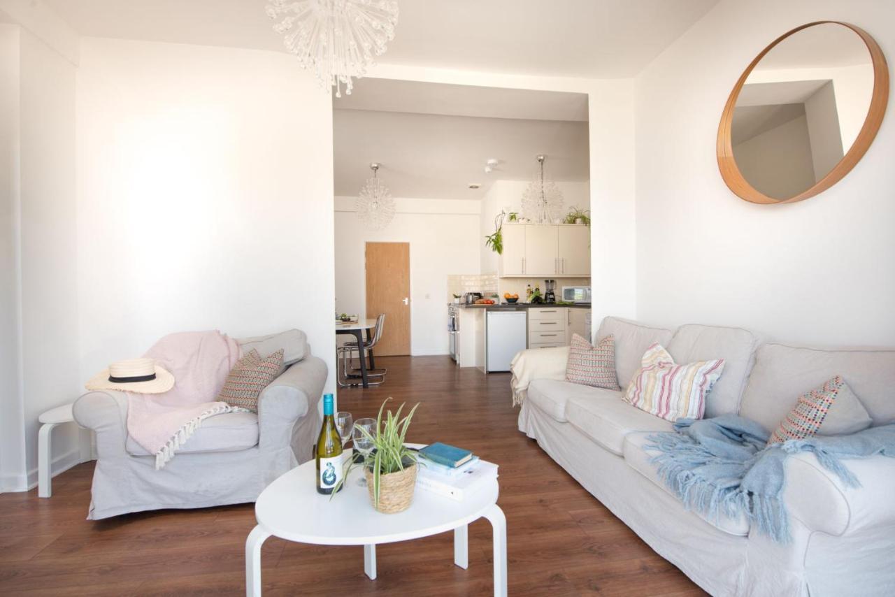 Апартаменты The Little Retreat, Newquay Ньюки Экстерьер фото